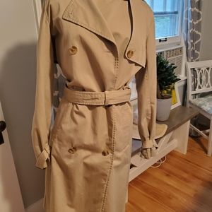 Gap khaki trench coat